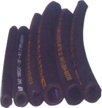 橡胶制品在机电设备与工程领域的多元化应用